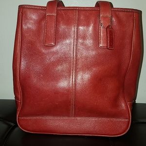 COACH Vintage Hampton Red Leather Tote B3S-7776